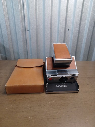 Polaroid land camera - land,