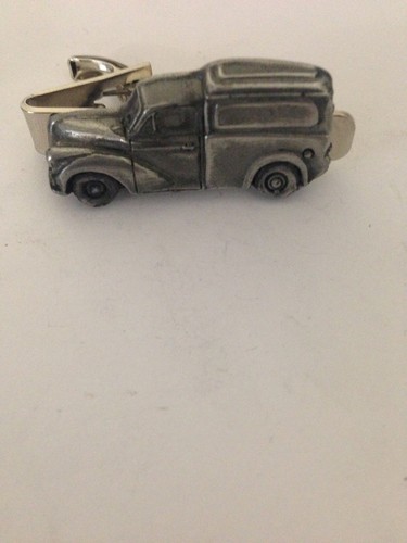 Morris minor van split screen - morris,
