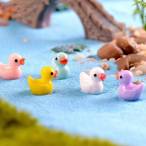 200x tiny ducks realistic - 200x,