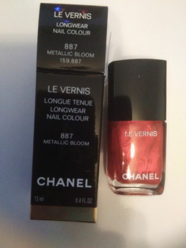 Chanel vernis nail colour - chanel,