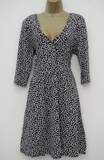 RED HERRING BLACK WHITE FLORAL JERSEY FIX WRAP TEA DRESS SIZE 18 DEBENHAMS