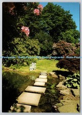 D322778 Kent Chartwell the Golden Orfe Pool. Sir Winston Churchill s chair in hi