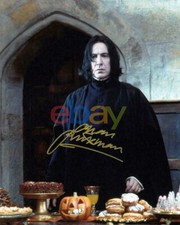 ALAN RICKMAN SIGNED 8X10 PHOTO