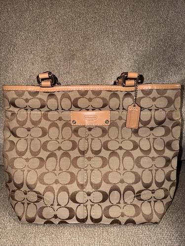 Tan y2k coach bag - , with