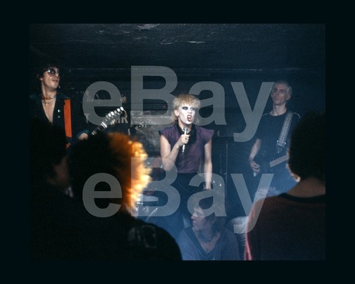 Breaking glass gary - (1980),