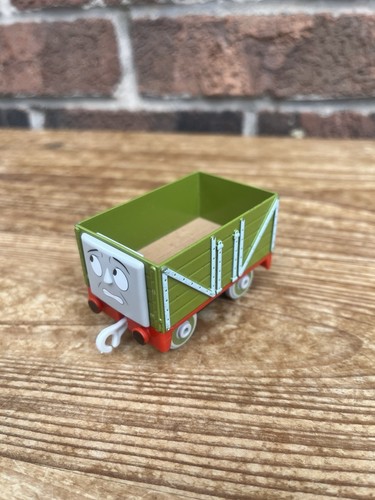 Trackmaster push along thomas - ,