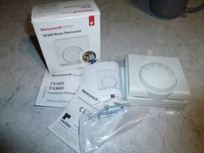 HONEYWELL HOME ROOM THERMOSTAT