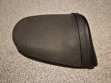 (52) GENUINE KAWASAKI ZX6R ZX6RR Z750 Z1000 REAR PASSENGER SEAT BLACK 53066-1074