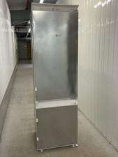 Neff KI5871SF0G Integrated LowFrost Fridge Freezer 70/30 Split Sliding Hinge