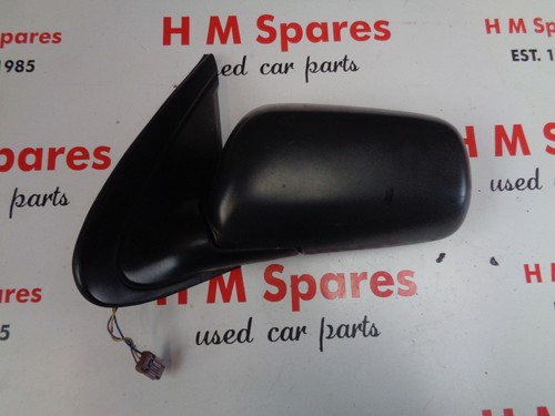Nissan almera n15 wing - nissan,