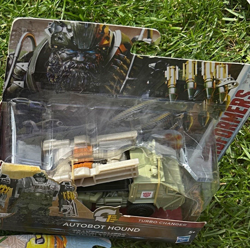 Hasbro transformers autobot - transformers,