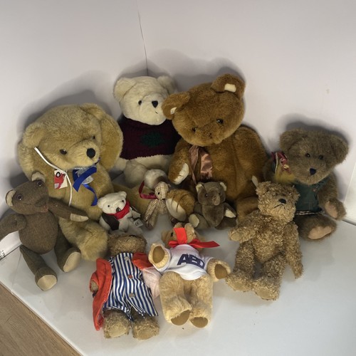 Jointed vintage teddy bears - jointed,