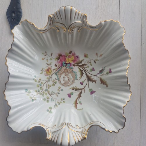 Carlton ware queen - w&r,