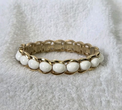 Vintage crown trifari cuff - vintage,