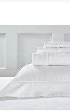 White Company Pair of 800 T/C