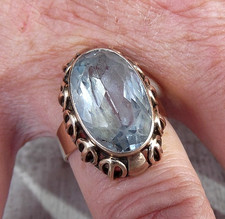 Ladies Not 9ct But 8ct Gold Large Aquamarine Ring Size M 1/2  5.35 Grams