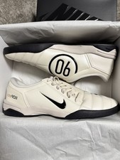 Size UK 7.5 - Nike Total 90 III SP Black White Grey Metallic Silver - RRP £90!