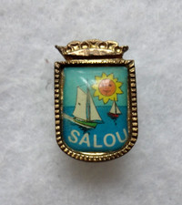 SALOU - Vintage - PIN BADGE