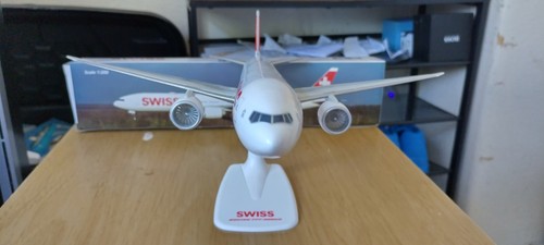 Swiss air 777 200 - swiss,