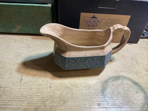 Vintage gravy boat - boat, 1799