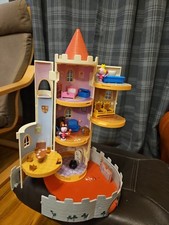 Ben and Hollys Little Kingdom Castle Original Rare with Holly and Nanny Plum VGC