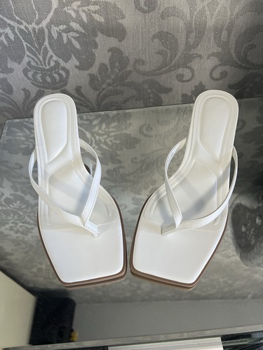 Primark white flip flop - white,