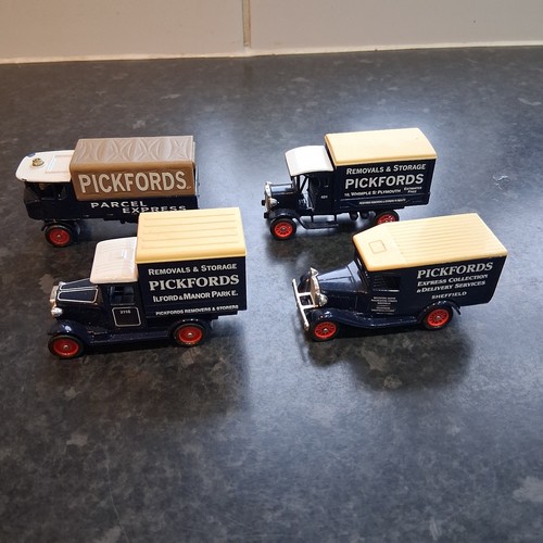 Lledo pickfords commercial - 4, x