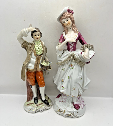 Pair porcelain figurines - pair,