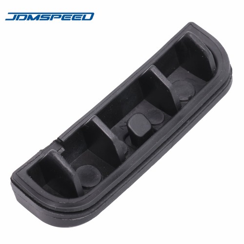 Tailgate boot handle switch - boot,