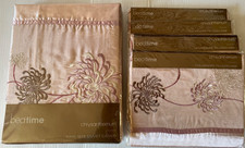 BHS Luxury Chrisanthemum King