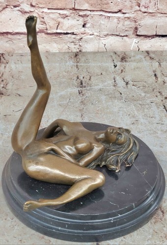 Signed original mavchi nude - original,