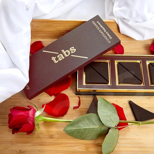 Dark chocolate for - for, couples