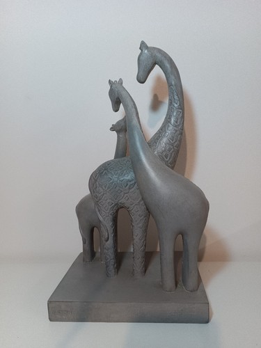 Collectable giraffe figurine - collectable,