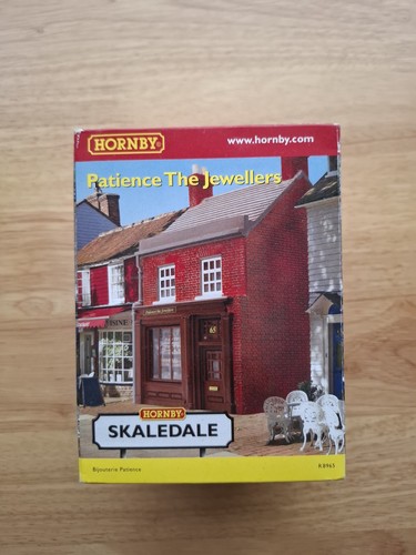 Hornby buildings jewellers - buildings,
