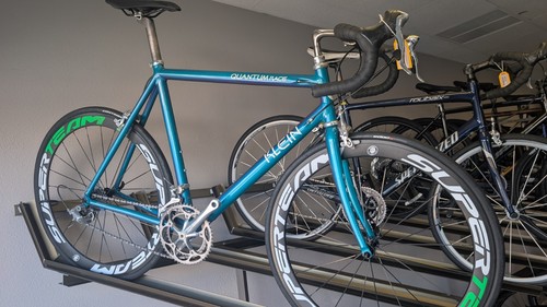 Klein quantum race - quantum,