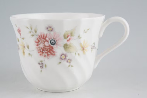 Wedgwood posy teacup - -,