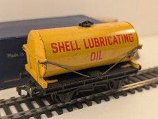 Hornby Dublo Tank Wagon – “Shell Lubricating Oil” Livery – OO Gauge