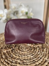 Penhaligon`s genuine leather