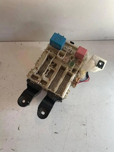 Toyota avensis t25 fuse box - toyota,