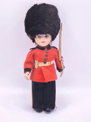 Vintage british guardsman - vintage, doll