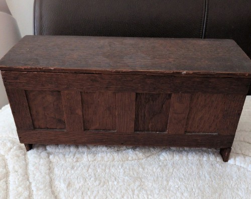Oak hinged box apprentice - oak,