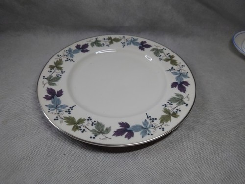 Royal doulton burgundy - 1, x