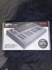 Akai Professional MPK Mini MK3 USB Midi Keyboard Controller 25-Key 8-Pads, White