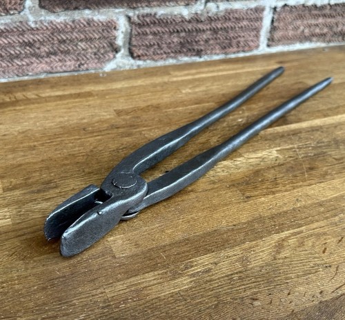 Vintage blacksmith flat - 18”,