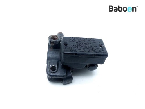 Brake master cylinder - cylinder, front