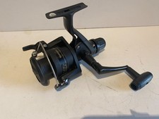 VERY NICE CLEAN SHIMANO IX 4000R FIXED SPOOL FISHING REEL.