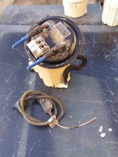 2003  VAUXHALL ASTRA mk4 1.6 petrol fuel pump with wire and plug