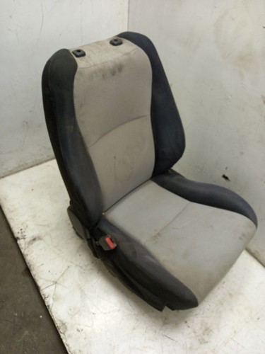 Toyota yaris l front - 13,