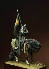 1/24 Resin Model Kit Sleeping Medieval Knight Horseman Warrior Unpainted