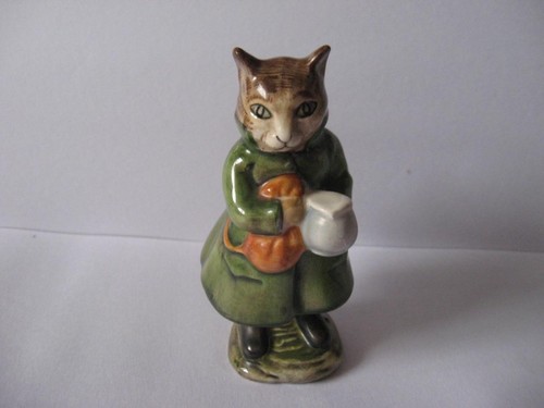 Beswick beatrix potter - beatrix, figure